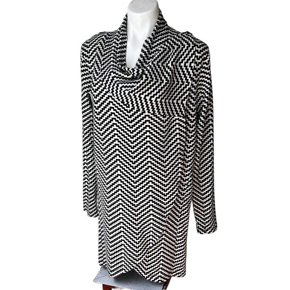The Limited Chevron Convertible Cardigan Wrap Sweater, Sz XL - Picture 4 of 14